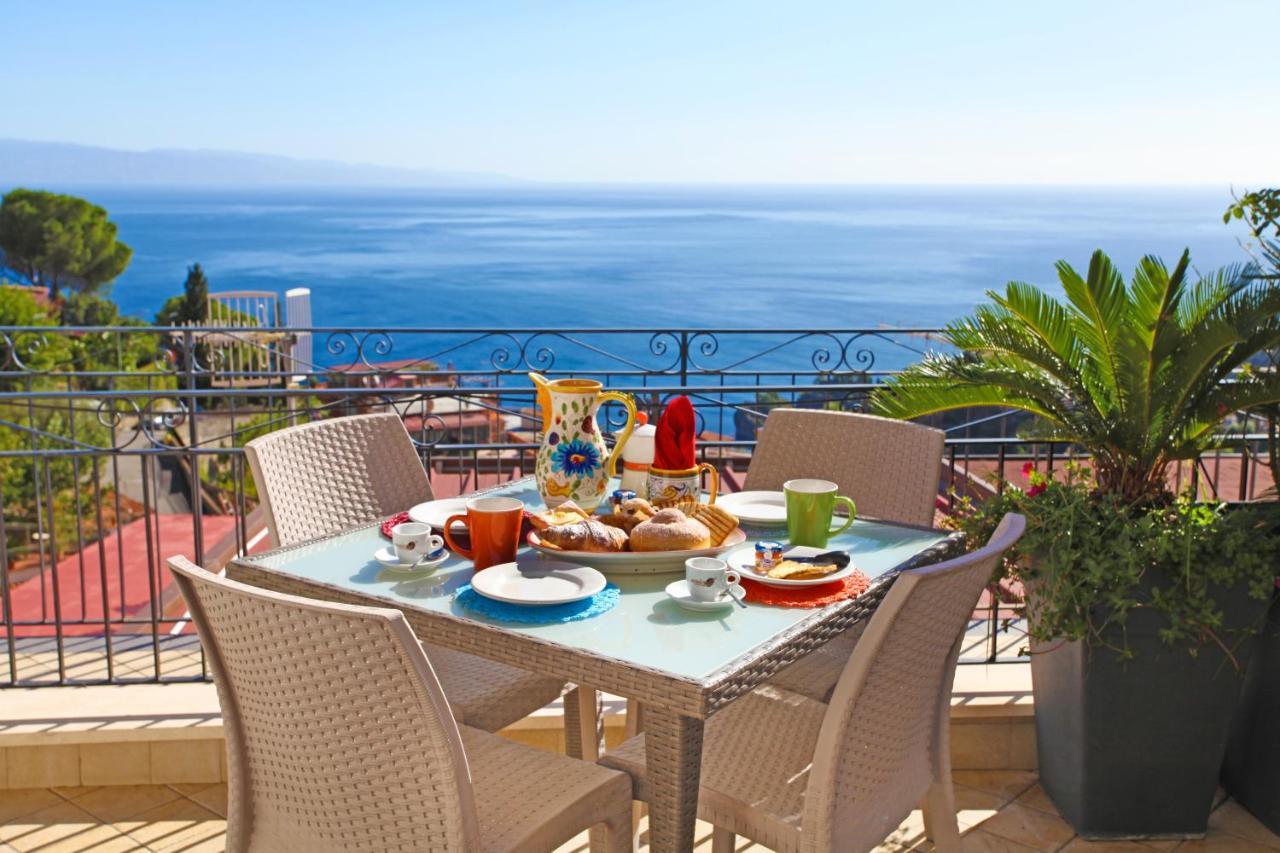 Casa Cloe Apartment ตาออร์มินา ภายนอก รูปภาพ
