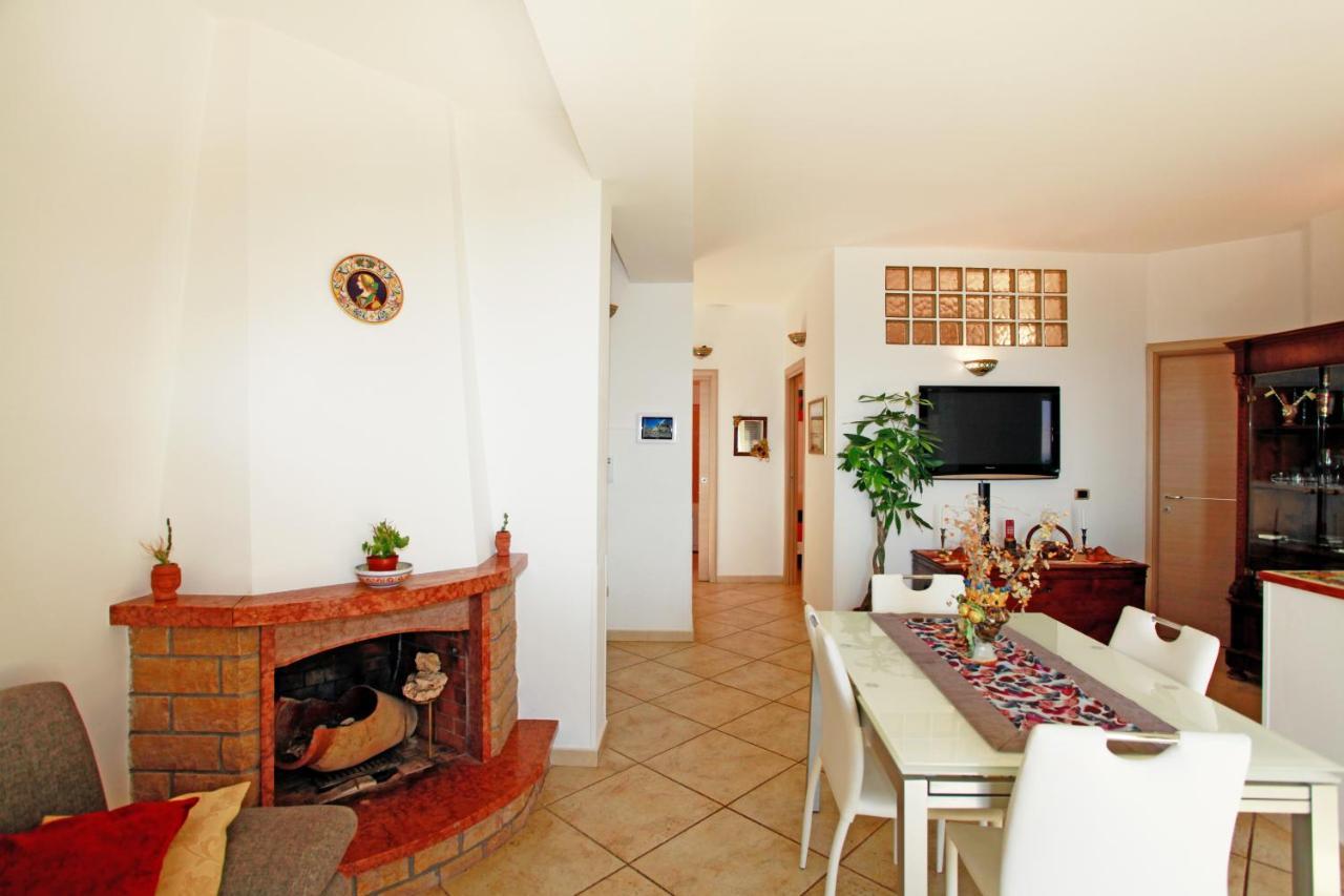 Casa Cloe Apartment ตาออร์มินา ภายนอก รูปภาพ