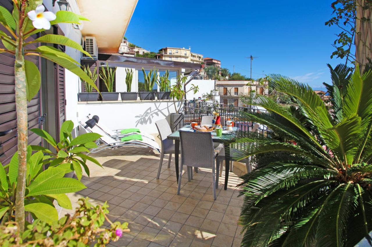 Casa Cloe Apartment ตาออร์มินา ภายนอก รูปภาพ